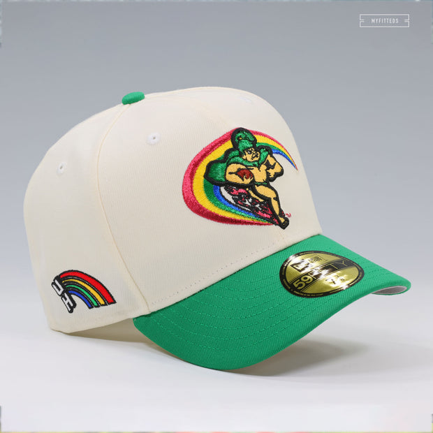 UNIVERSITY OF HAWAI'I RAINBOW WARRIORS OFF WHITE LUSH GREEN NEW ERA FITTED CAP