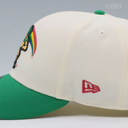 UNIVERSITY OF HAWAI'I RAINBOW WARRIORS OFF WHITE LUSH GREEN NEW ERA FITTED CAP