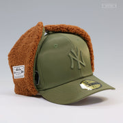 NEW YORK YANKEES X ALPHA INDUSTRIES AVIATOR DOG EAR NEW ERA 59FIFTY FITTED CAP
