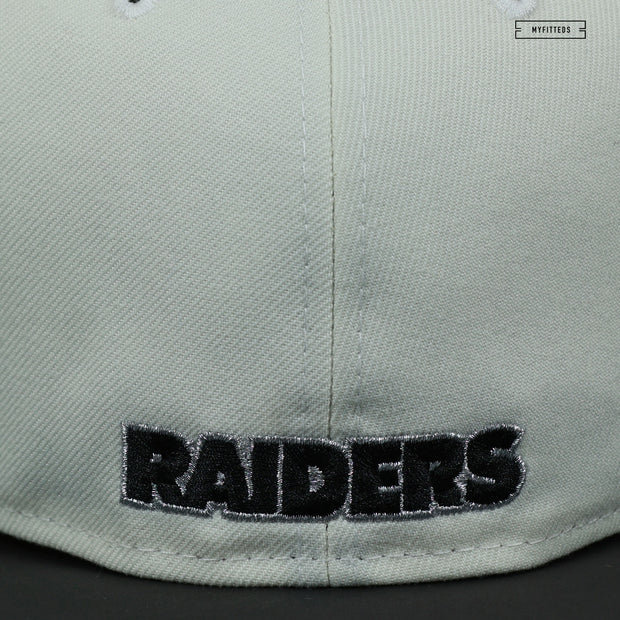 LAS VEGAS RAIDERS '90'S HELMET LOGO OFF WHITE NEW ERA FITTED CAP