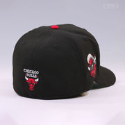 CHICAGO BULLS BENNY THE BULL MASCOT SILHOUETTE NEW ERA FITTED CAP